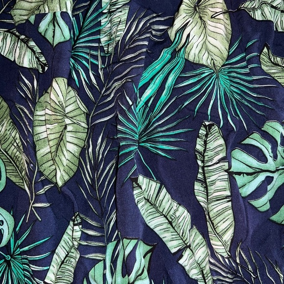 Tropical Leaf V-Neck Spaghetti Strap Dress - Picture 7 of 7